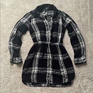 Express button down plaid long sleeve dress